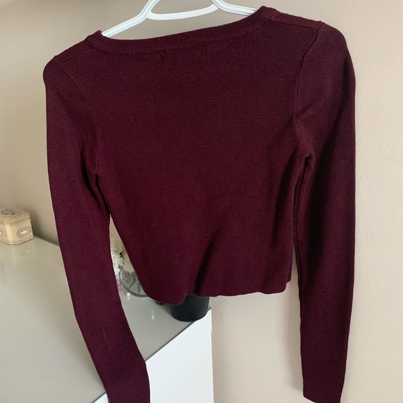 Cropped maroon sweater - Picture 2 of 2